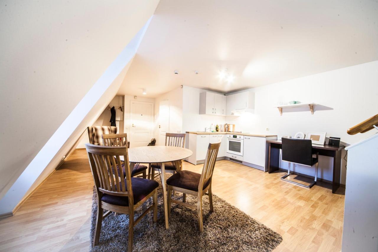 2 Level Apartments In Old Town Riga Ngoại thất bức ảnh